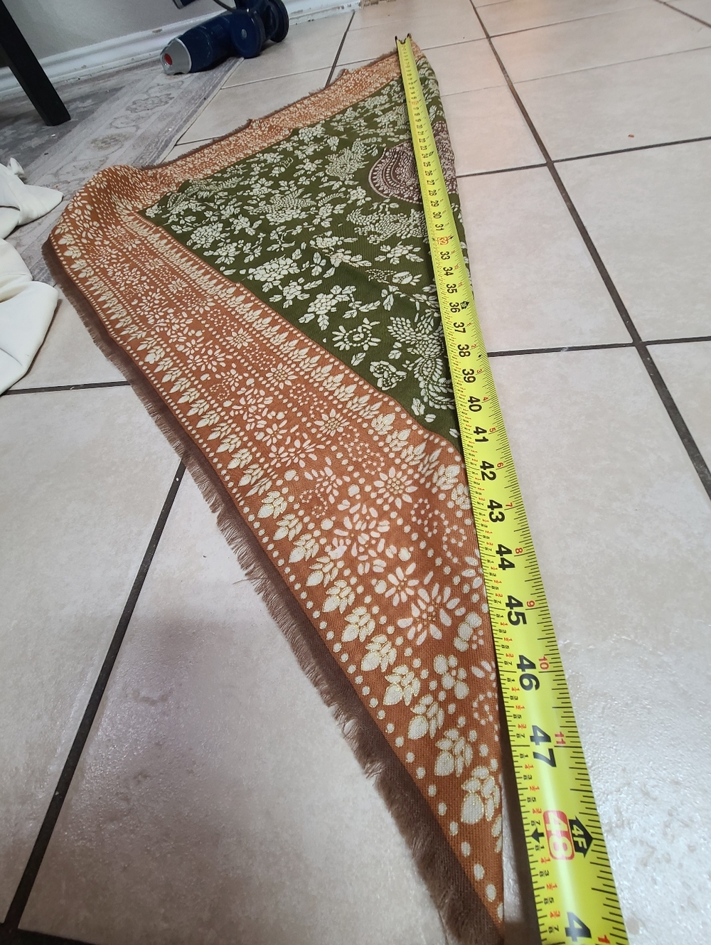 Vintage Oscar De La Renta Scarf 100% Wool - Picture 7 of 7